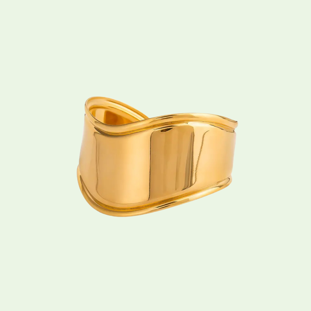 Fashion Icon Cuff in 18k Gold